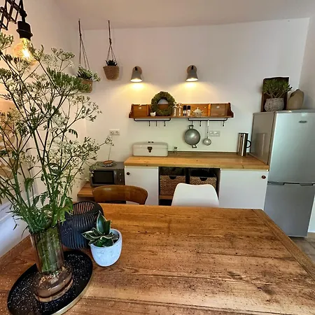 Appartement Eifelzeit Ferien- & Monteurwohnung