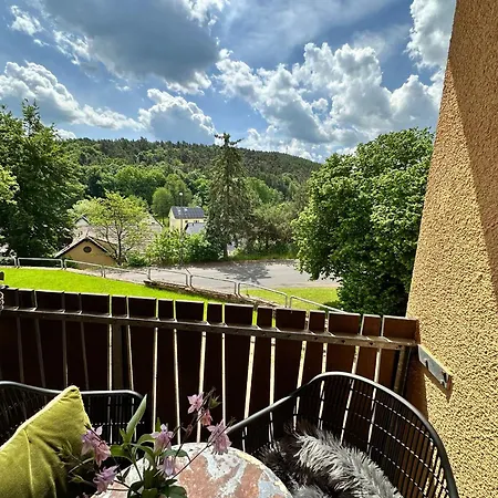 Appartement Eifelzeit Ferien- & Monteurwohnung